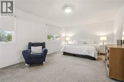 4150 Millcroft Park Drive Burlington ON L7M 3V1