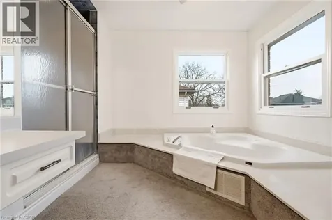4150 Millcroft Park Drive Burlington ON L7M 3V1