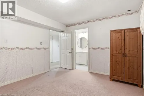 4150 Millcroft Park Drive Burlington ON L7M 3V1