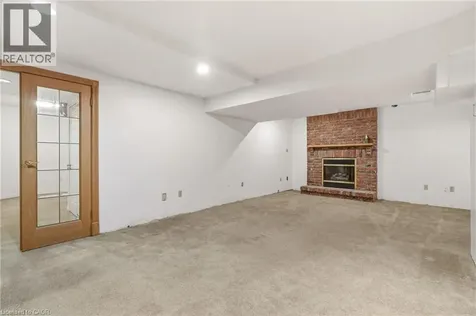 4150 Millcroft Park Drive Burlington ON L7M 3V1