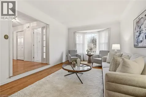 4150 Millcroft Park Drive Burlington ON L7M 3V1