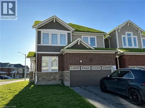 40 Wannamaker Crescent Cambridge ON N3E 0C5