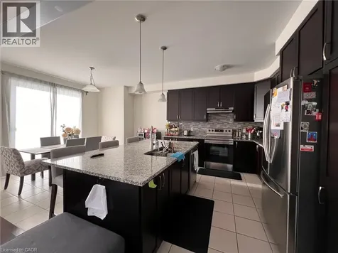 40 Wannamaker Crescent Cambridge ON N3E 0C5
