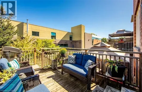 65 Cathedral Court Waterdown ON L8B 0S1