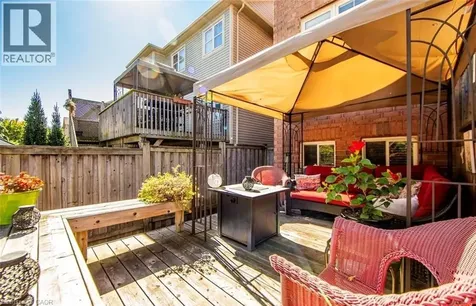 65 Cathedral Court Waterdown ON L8B 0S1