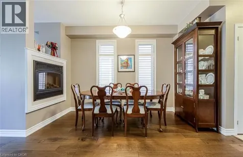 65 Cathedral Court Waterdown ON L8B 0S1