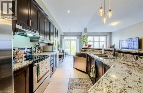65 Cathedral Court Waterdown ON L8B 0S1