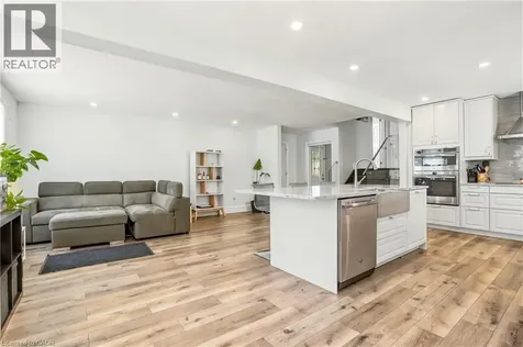 5062 Friesen Boulevard Beamsville ON L3J 0A6