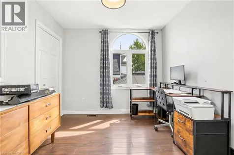 5062 Friesen Boulevard Beamsville ON L3J 0A6