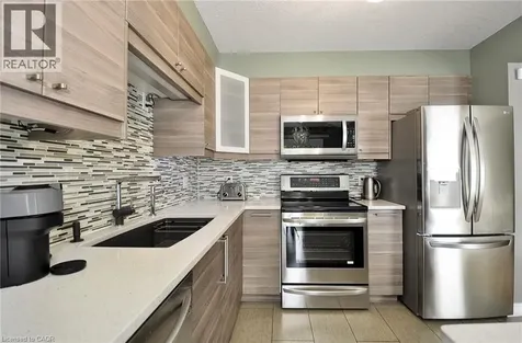 708 Karlsfeld Road Waterloo ON N2T 2W4