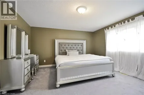 708 Karlsfeld Road Waterloo ON N2T 2W4