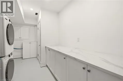 41 Duke Street Hamilton ON L8P 1X2