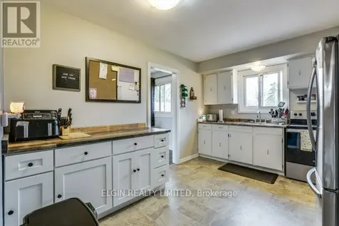 34 Sparta Street St. Thomas ON N5R 5G9