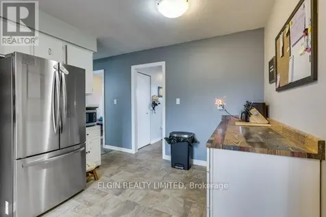 34 Sparta Street St. Thomas ON N5R 5G9
