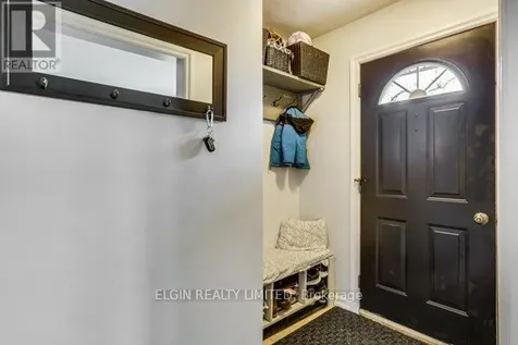 34 Sparta Street St. Thomas ON N5R 5G9