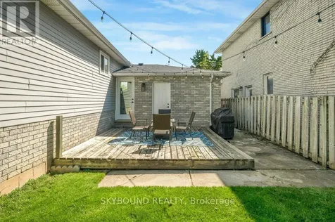 2 Pacer Court Brantford ON N3P 1N5