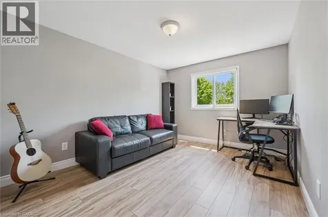 63 Watercress Court Kitchener ON N2E 3S7