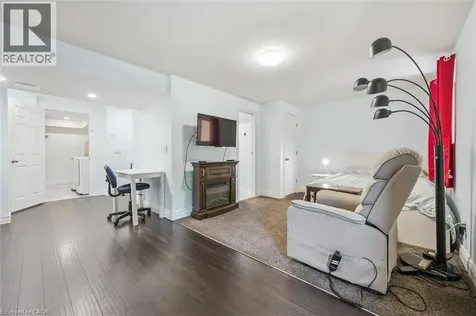 63 Watercress Court Kitchener ON N2E 3S7