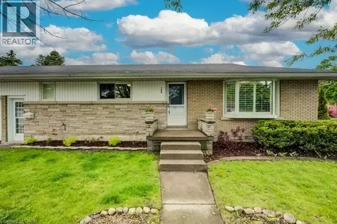 196 Lourdes Street Waterloo ON N2L 1N7