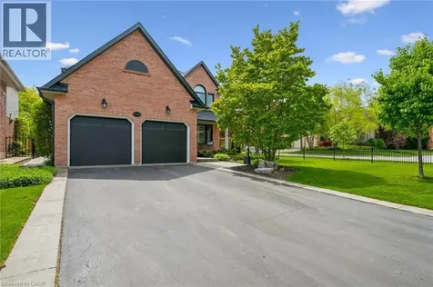 2124 Kevin Crescent Burlington ON L7M 4E3