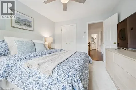 2124 Kevin Crescent Burlington ON L7M 4E3