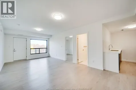 3290 Stella Crescent Windsor ON N8T 0B6
