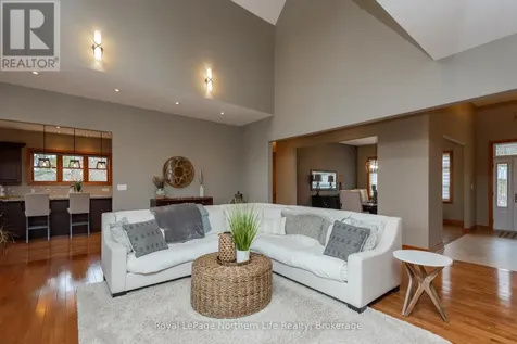 40 Pargeter Drive East Ferris ON P0H 1B0