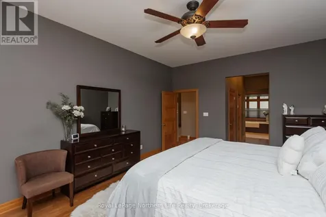 40 Pargeter Drive East Ferris ON P0H 1B0