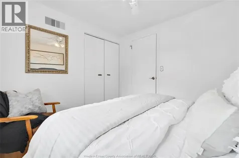 10515 Mulberry Windsor ON N8R 1H7