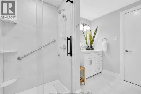 10515 Mulberry Windsor ON N8R 1H7
