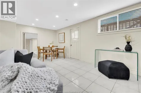 10515 Mulberry Windsor ON N8R 1H7
