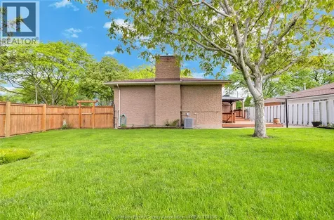 10515 Mulberry Windsor ON N8R 1H7