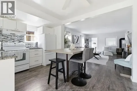 236 Frank Avenue Windsor ON N8S 3N8