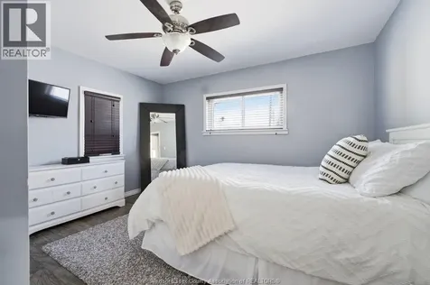 236 Frank Avenue Windsor ON N8S 3N8