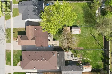 236 Frank Avenue Windsor ON N8S 3N8