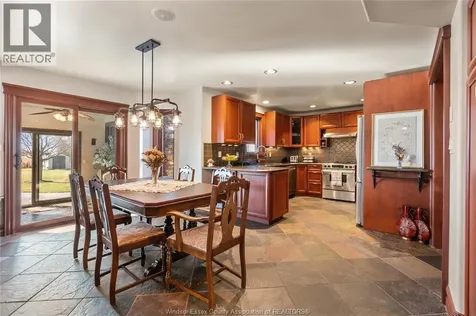 2116 Front Road Amherstburg ON N9V 3R3