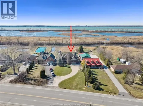 2116 Front Road Amherstburg ON N9V 3R3