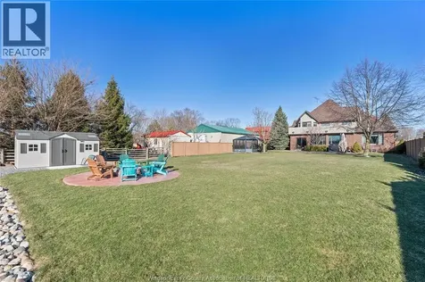 2116 Front Road Amherstburg ON N9V 3R3
