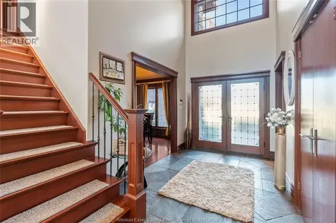 2116 Front Road Amherstburg ON N9V 3R3