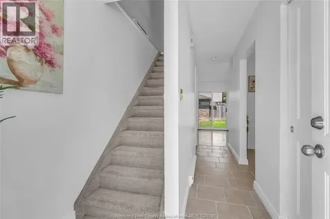 1148 Aire Place Windsor ON N8S 4G2