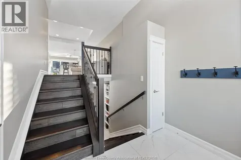203 Adams Avenue Amherstburg ON N9V 0B2