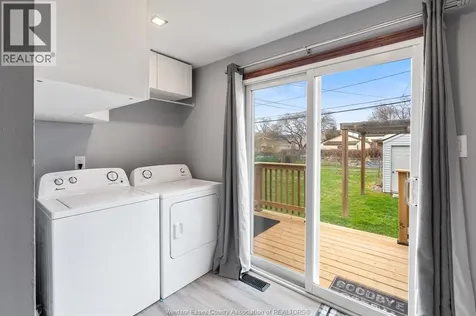 2228 Elsmere Avenue Windsor ON N8W 2C6