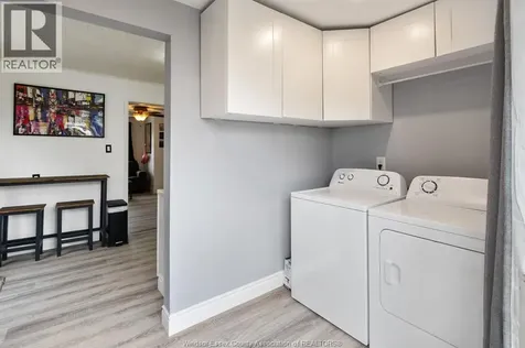 2228 Elsmere Avenue Windsor ON N8W 2C6