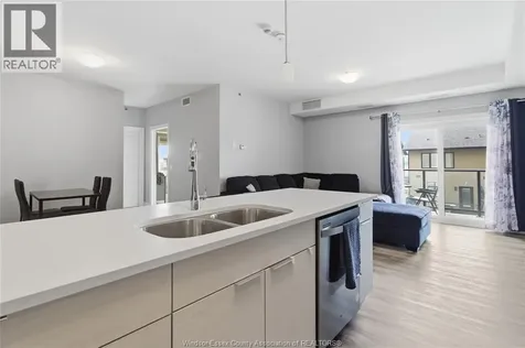 728 Brownstone Drive Lakeshore ON N9K 0C4