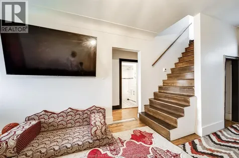 1180 Langlois Avenue Windsor ON N9A 2H5