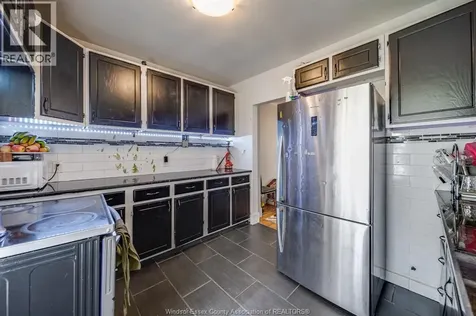 1180 Langlois Avenue Windsor ON N9A 2H5