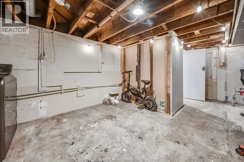1180 Langlois Avenue Windsor ON N9A 2H5
