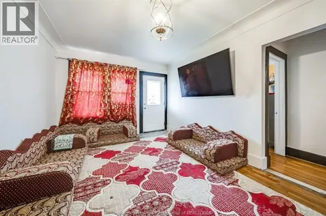 1180 Langlois Avenue Windsor ON N9A 2H5