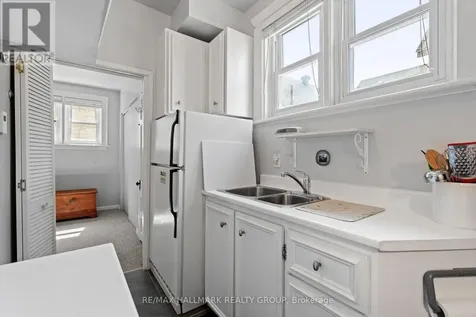 58-60 Louisa Street Ottawa ON K1R 6Y8