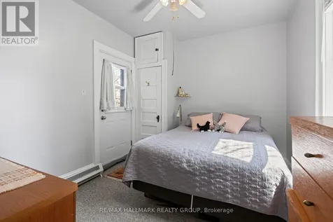 58-60 Louisa Street Ottawa ON K1R 6Y8
